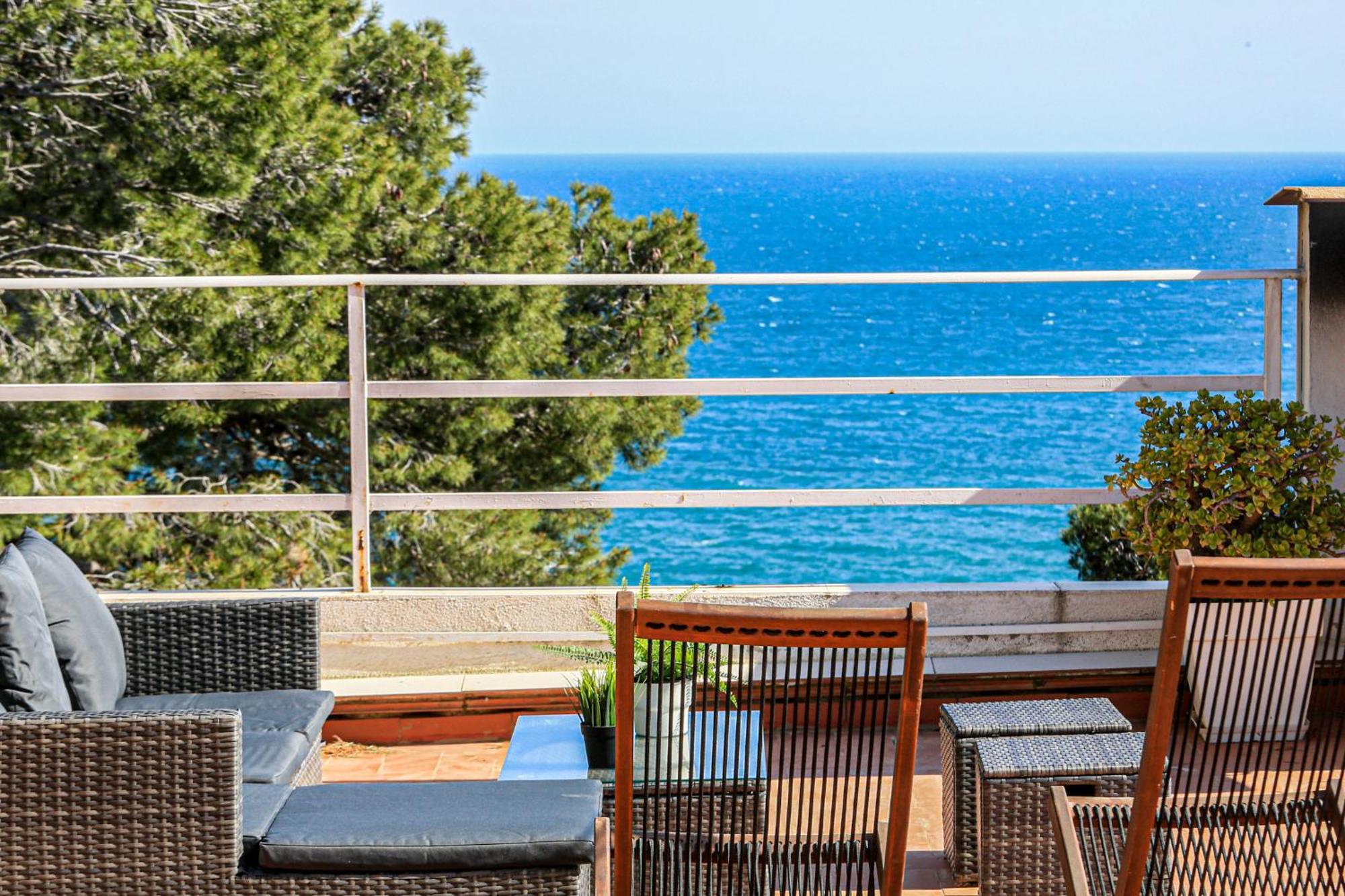 Litoral Costa Dorada - Estrella Only Families 살루 외부 사진